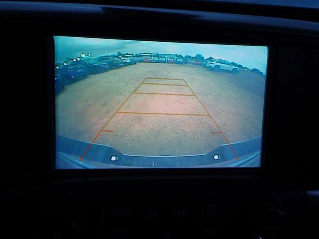 Used 2018 Chevrolet Silverado 1500 LT w/ Texas Edition image 16