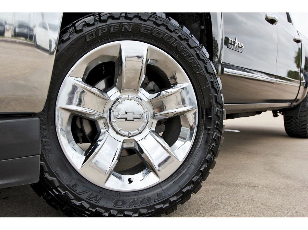 Used 2018 Chevrolet Silverado 1500 LTZ w/ Texas Edition RWD image 28