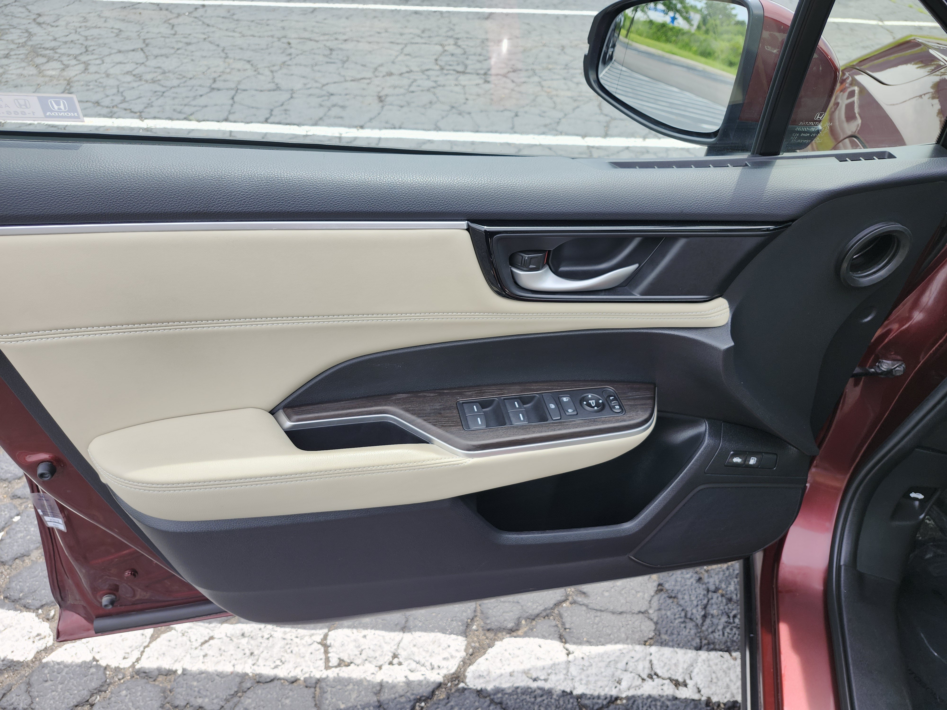 Used 2019 Honda Clarity Plug-In Hybrid image 24
