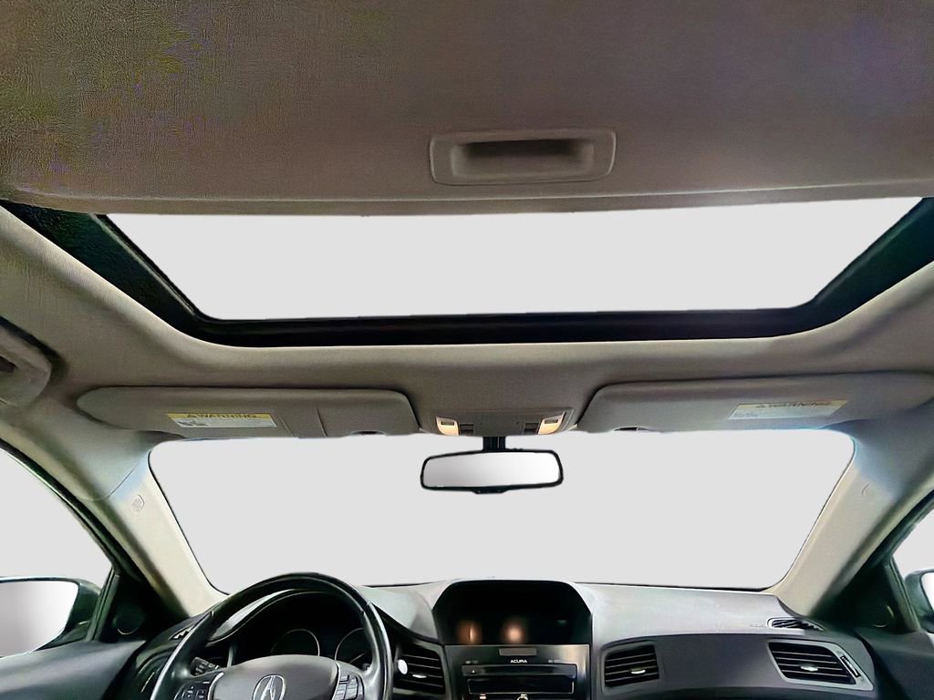 Used 2013 Acura ILX Hybrid w/ Technology Package FWD image 22