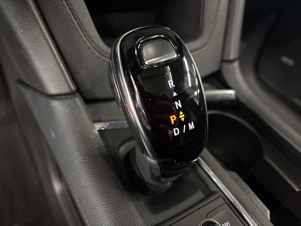 Used 2024 Cadillac XT6 Sport w/ LPO, Floor Liner Package AWD/4WD image 31