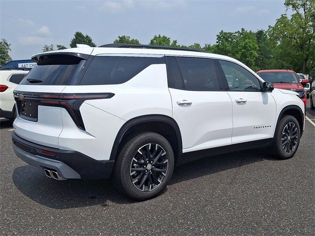 New 2026 Chevrolet Traverse LT w/ Sun and Wheel Package image 4