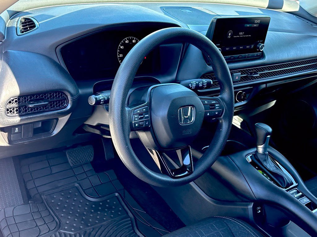 Used 2025 Honda HR-V LX image 11