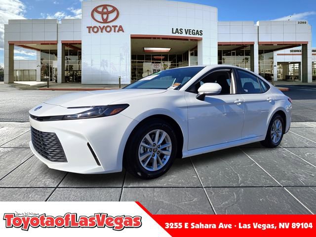 Certified 2025 Toyota Camry LE image 1