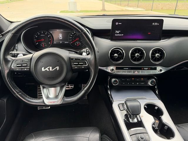 Used 2022 Kia Stinger GT2 RWD image 13