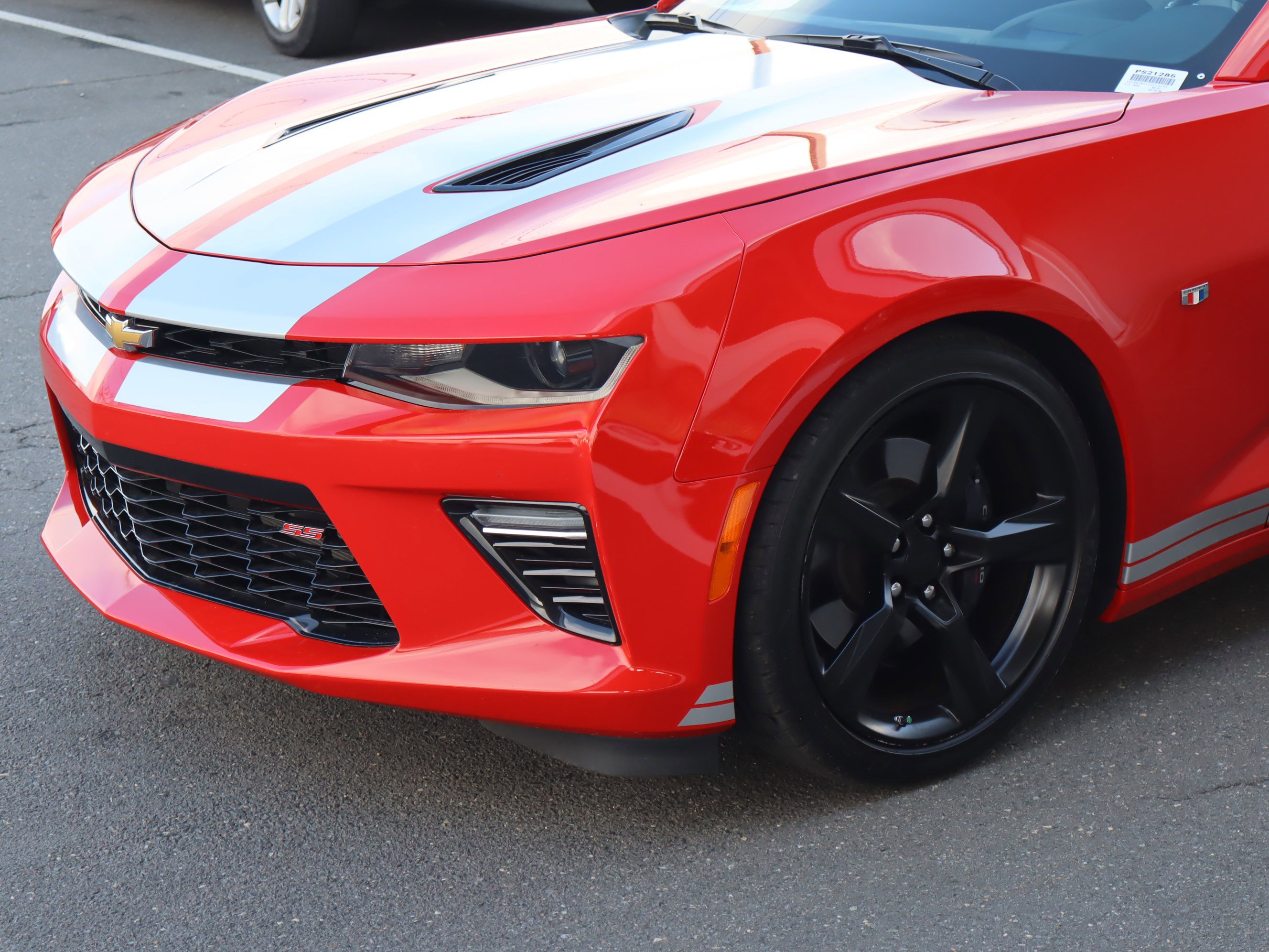 Used 2018 Chevrolet Camaro SS image 6
