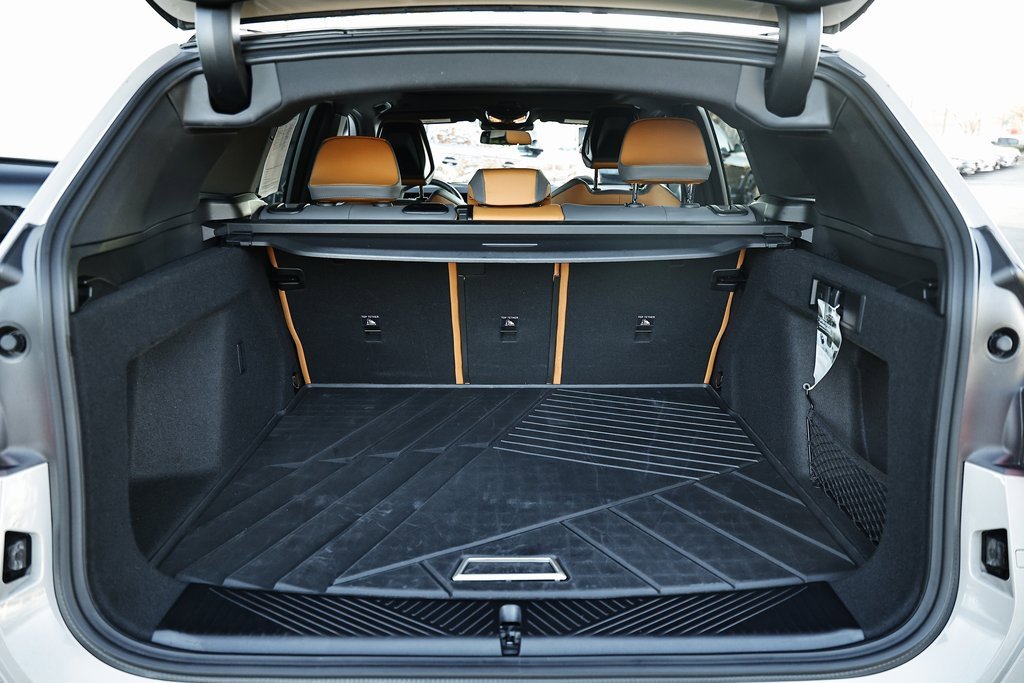 Certified 2025 BMW X3 xDrive30i w/ M Sport Package image 28