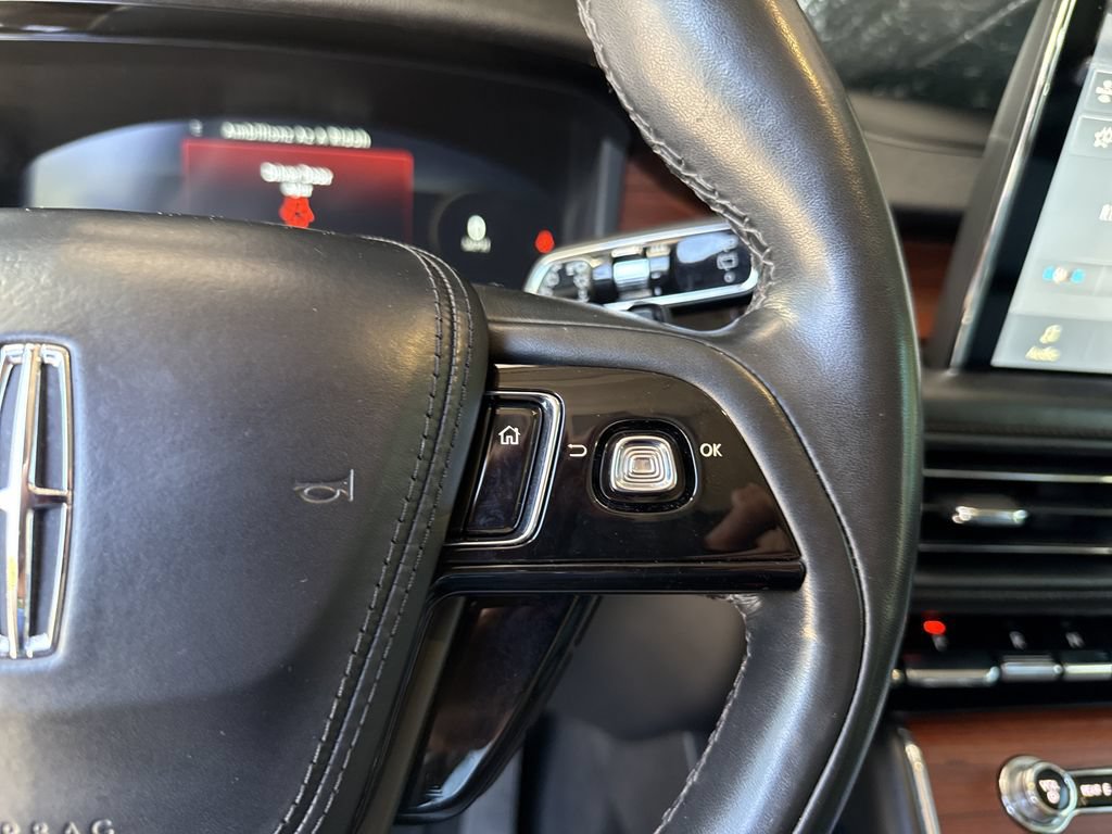 Used 2022 Lincoln Aviator Reserve w/ Equipment Group 201A AWD/4WD image 27
