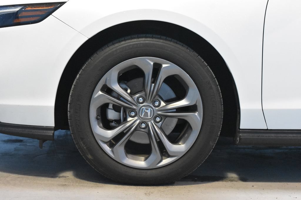 Used 2023 Honda Accord EX image 23