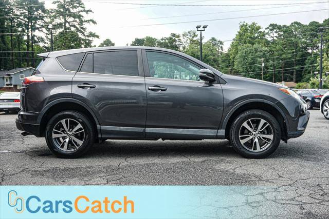 Used 2018 Toyota RAV4 XLE FWD image 9