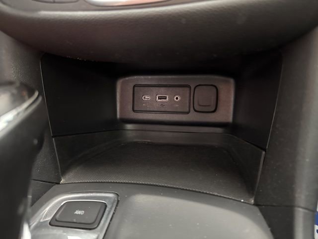 Used 2019 Chevrolet Equinox LT image 24