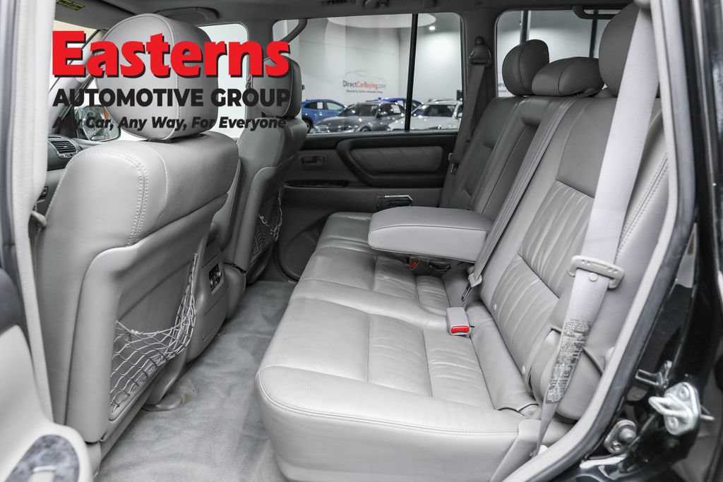 Used 2005 Toyota Land Cruiser AWD/4WD image 24