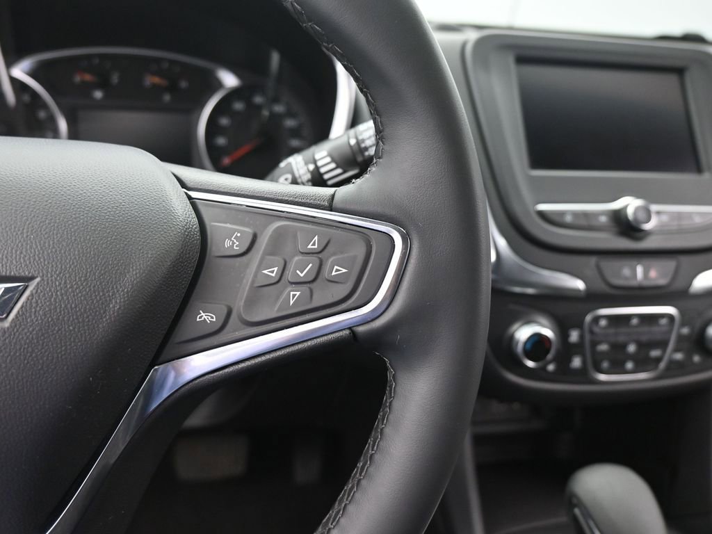 Used 2024 Chevrolet Equinox LT image 32