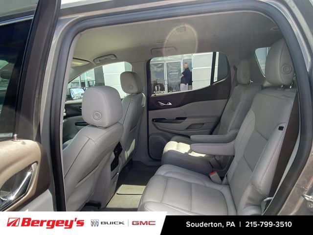 Used 2019 GMC Acadia SLT AWD/4WD image 5