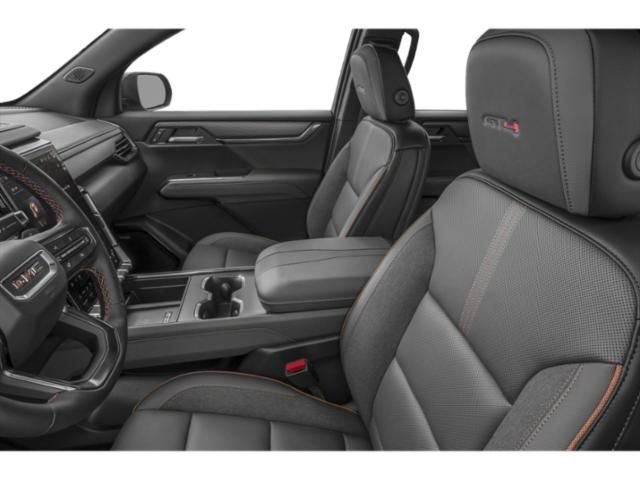 Used 2025 GMC Acadia AT4 w/ Luxury Package AWD/4WD image 9