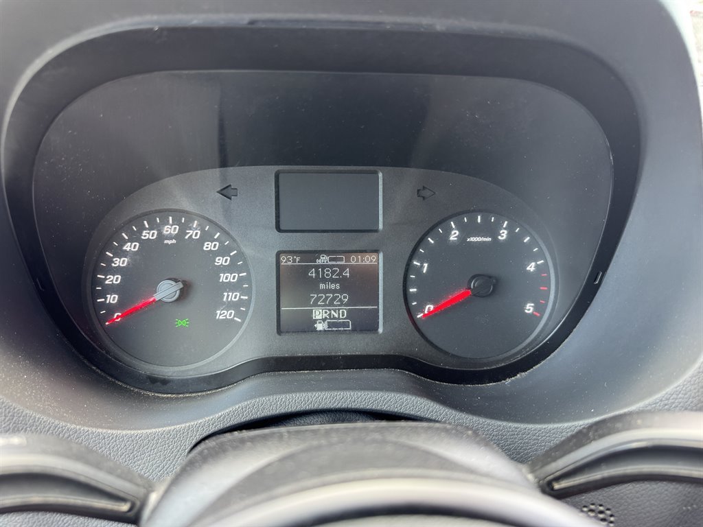 Used 2019 Mercedes-Benz Sprinter 144 image 7