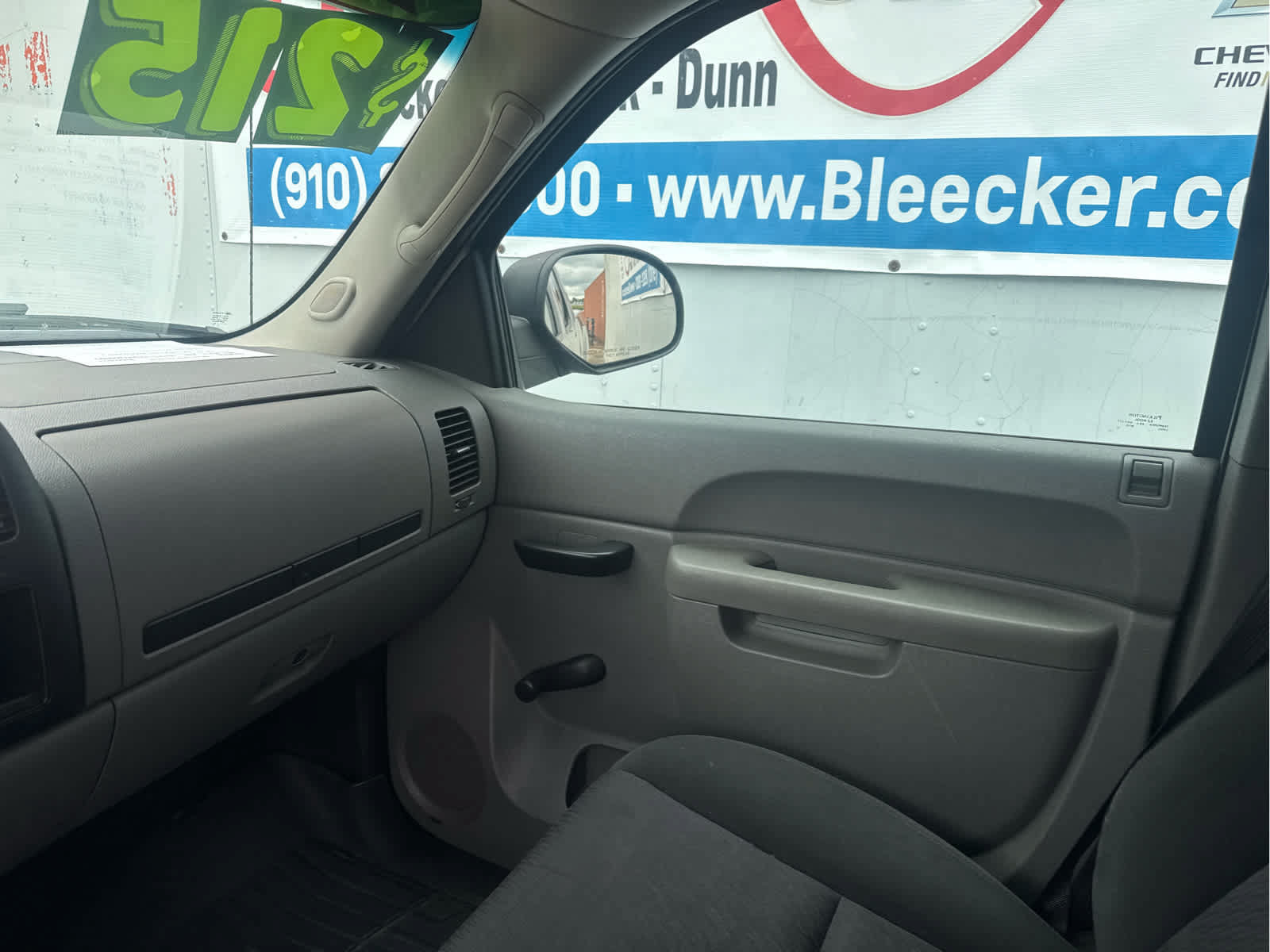 Used 2013 GMC Sierra 1500 W/T RWD image 32