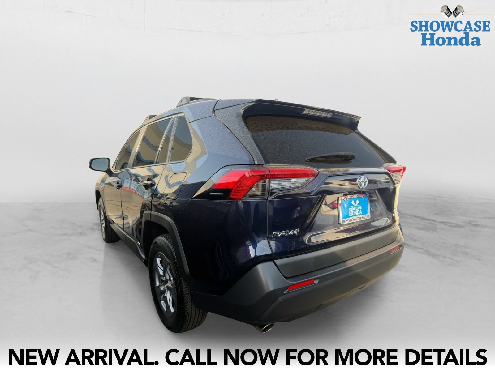 Used 2023 Toyota RAV4 XLE w/ Convenience Package AWD/4WD image 4
