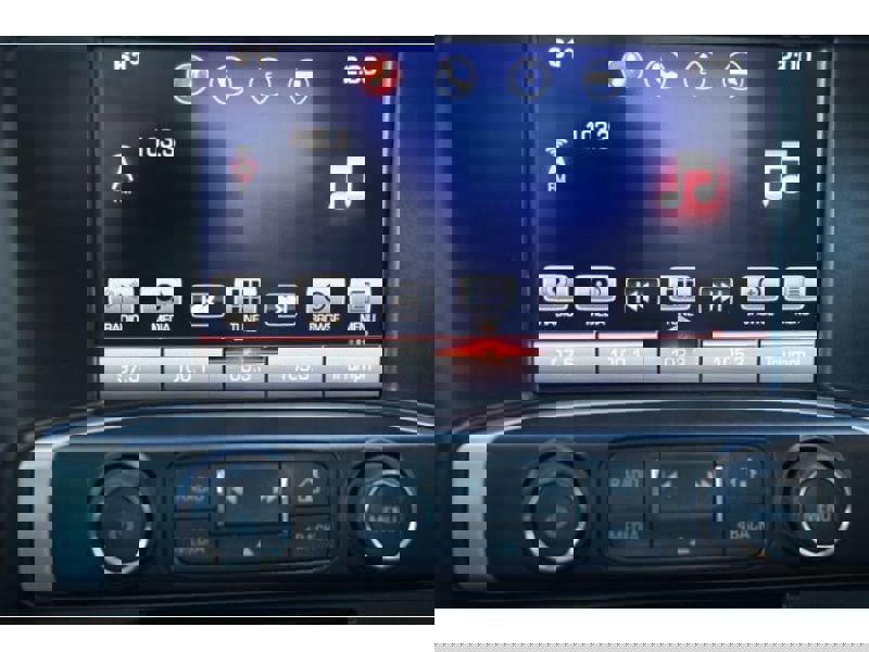 Used 2016 GMC Sierra 2500 SLT w/ Duramax Plus Package image 26