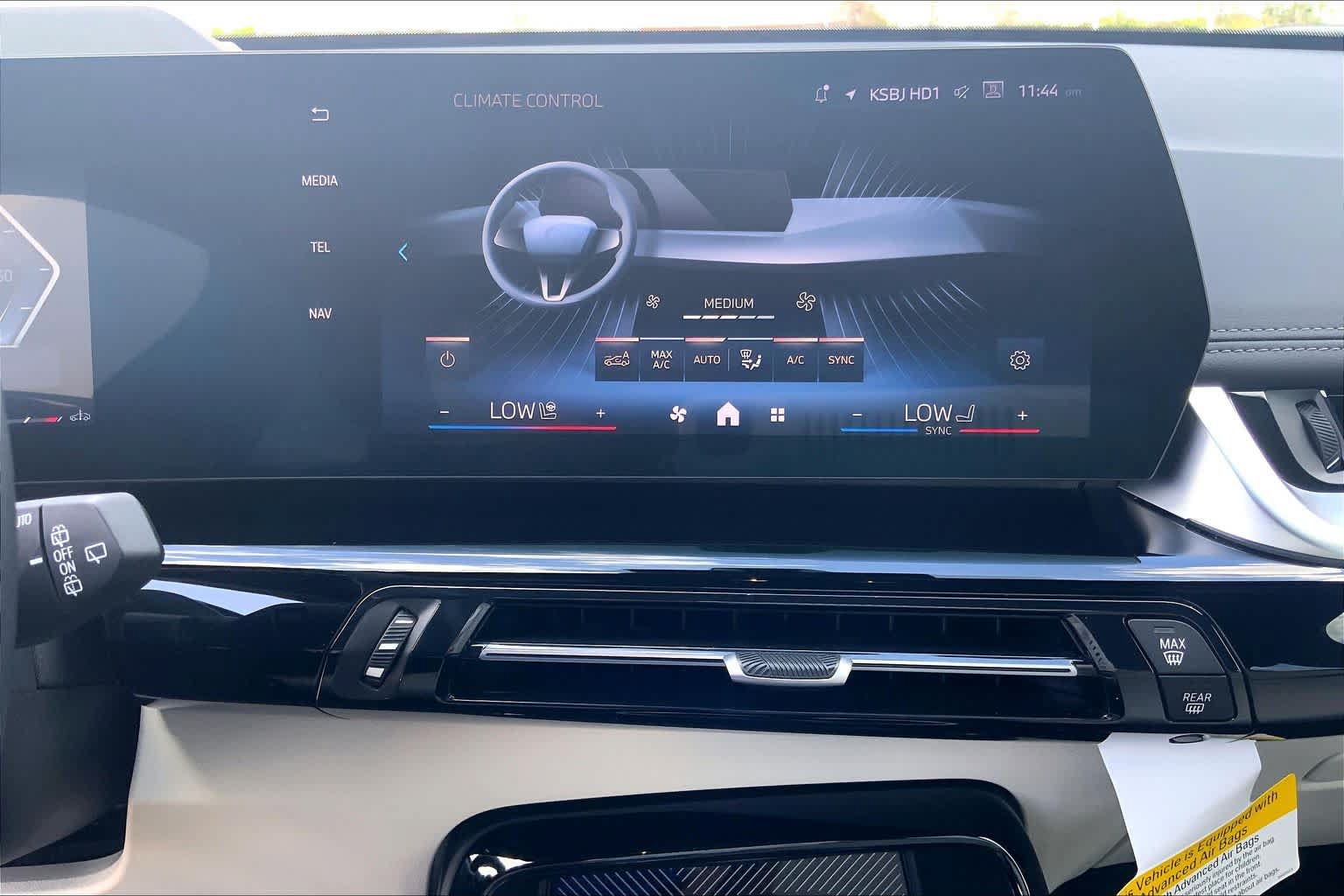 New 2026 BMW X1 xDrive28i w/ Technology Package AWD/4WD image 33