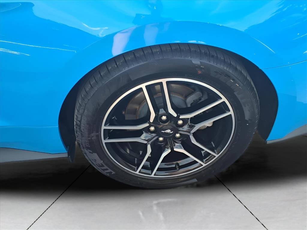 Used 2022 Ford Mustang Premium image 19