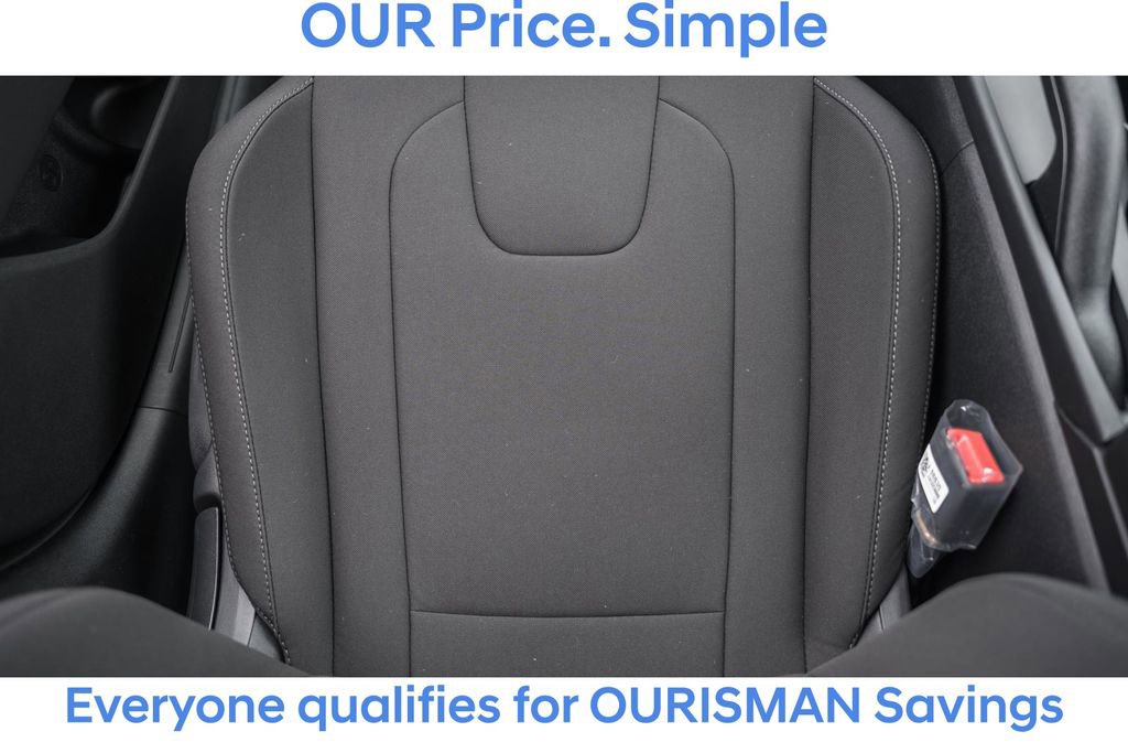 New 2025 Hyundai Elantra Sport image 28