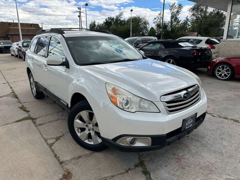 Used 2012 Subaru Outback 2.5i Premium w/ All-Weather Pkg