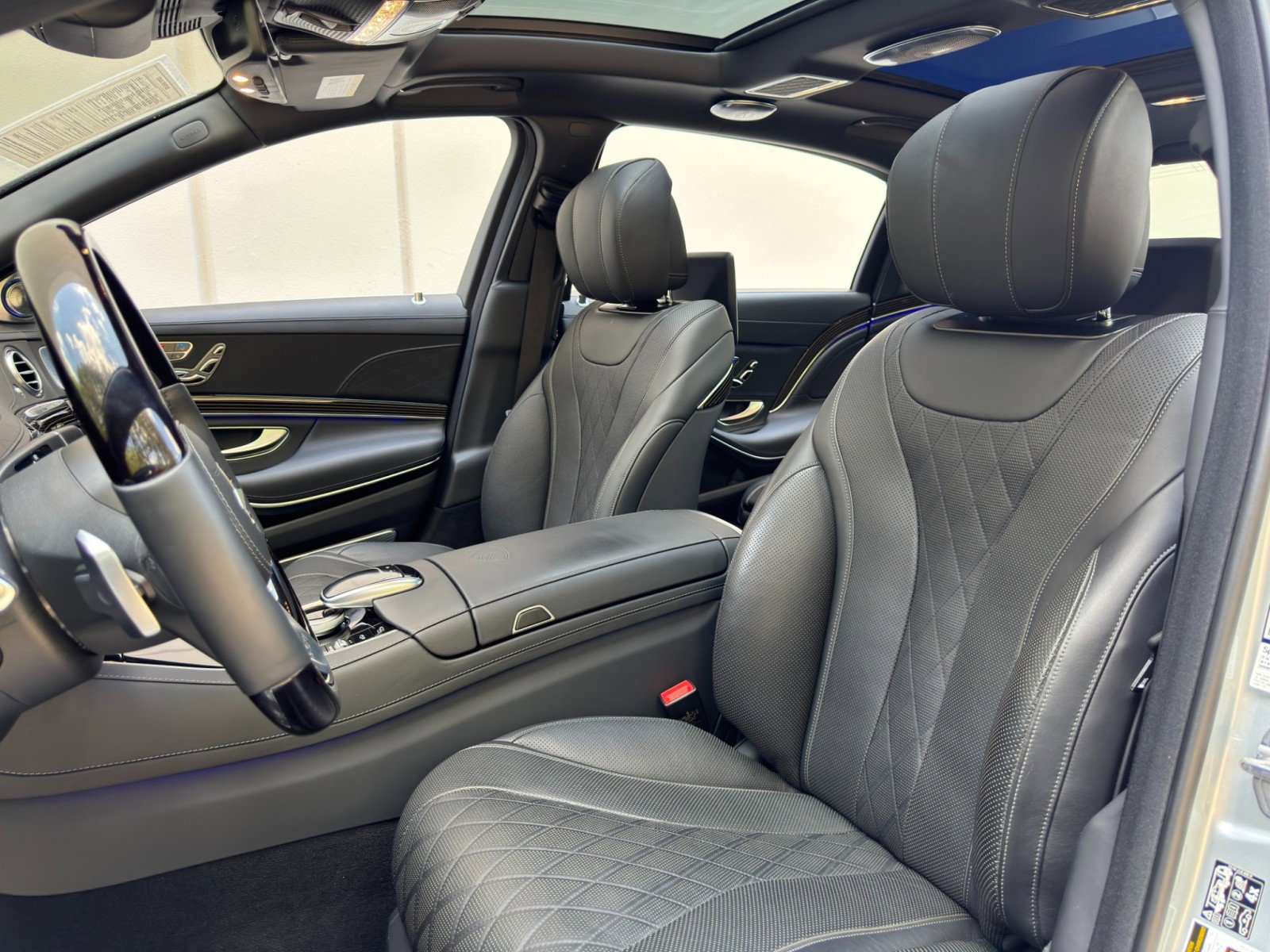 Used 2020 Mercedes-Benz Maybach S 560 4MATIC image 57