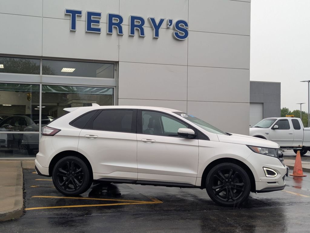 Used 2015 Ford Edge Sport w/ Equipment Group 401A AWD/4WD image 2