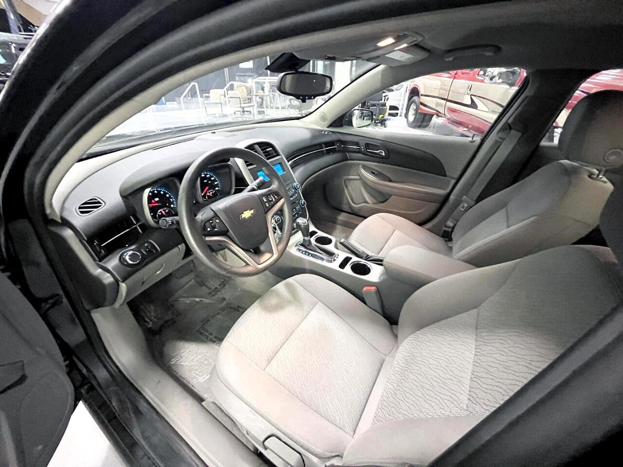 Used 2014 Chevrolet Malibu LS image 10