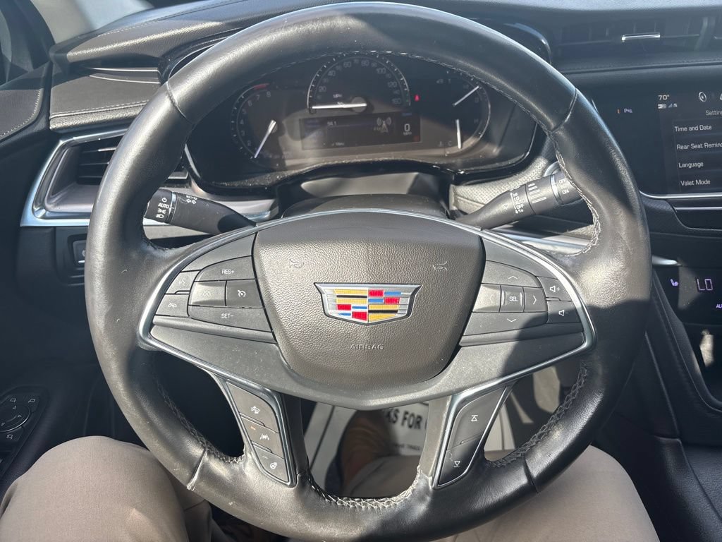 Used 2018 Cadillac XT5 Luxury w/ Driver Awareness Package AWD/4WD image 19