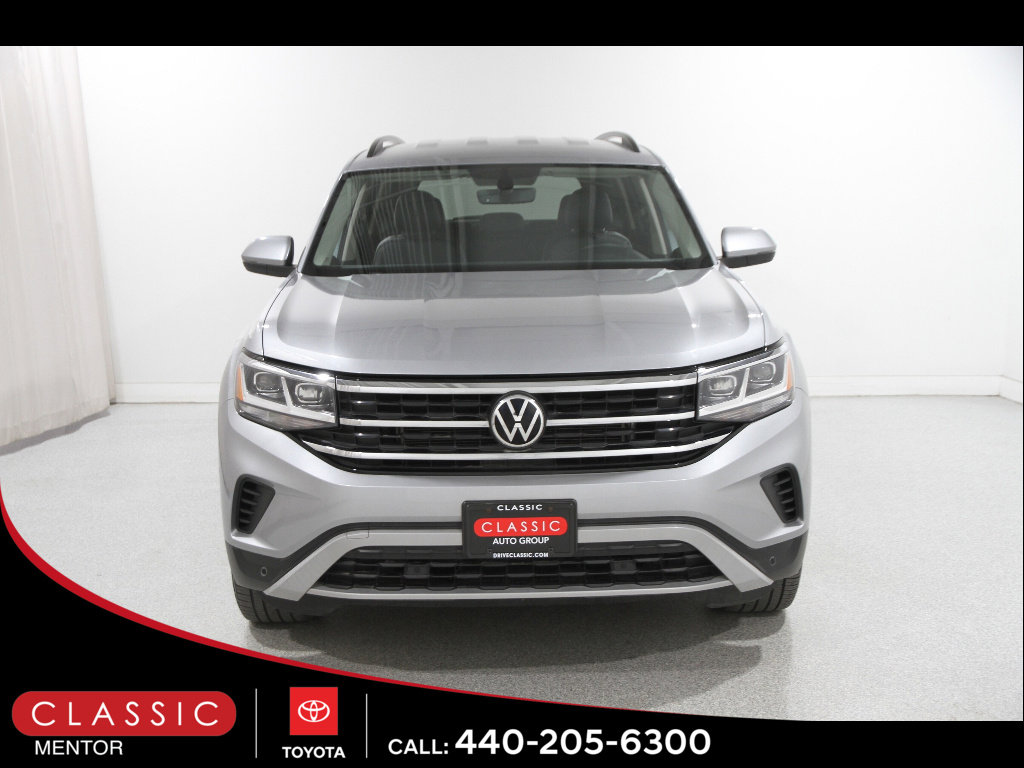 Used 2022 Volkswagen Atlas SE image 2
