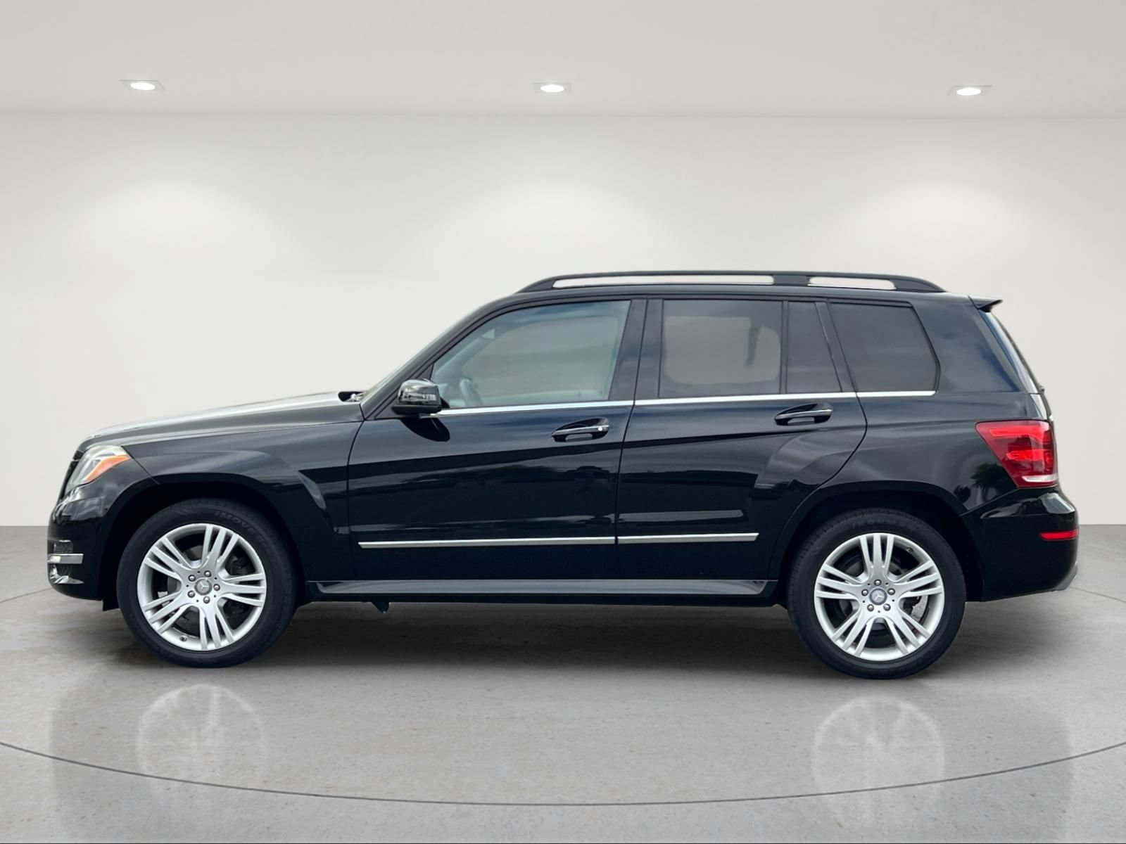 Used 2015 Mercedes-Benz GLK 350 4MATIC video 2