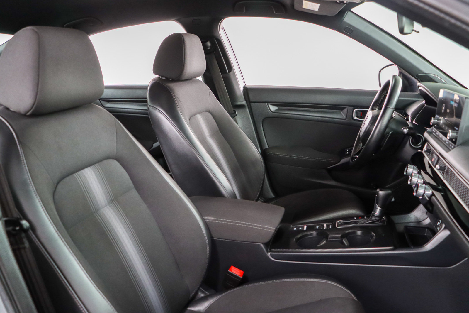 Used 2023 Honda Civic Sport image 26