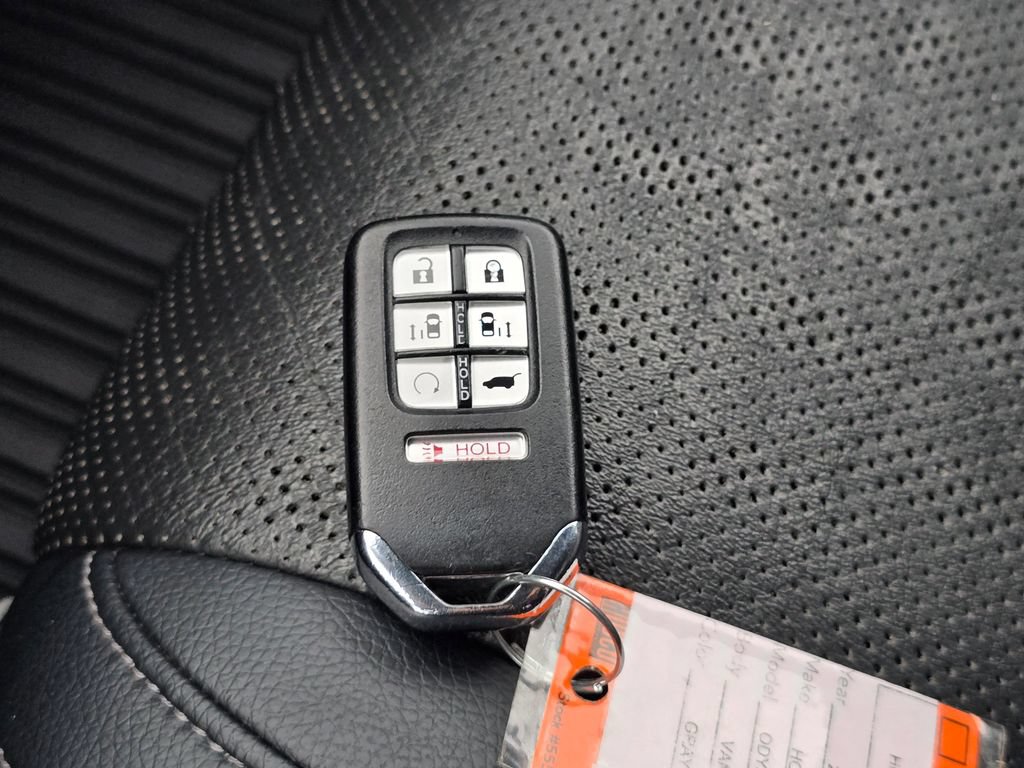Used 2023 Honda Odyssey Elite image 35