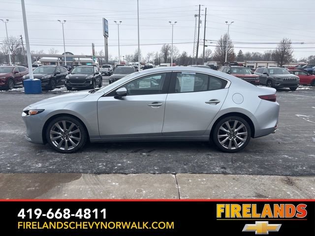 Used 2020 MAZDA MAZDA3 Sedan w/ Select Package image 5