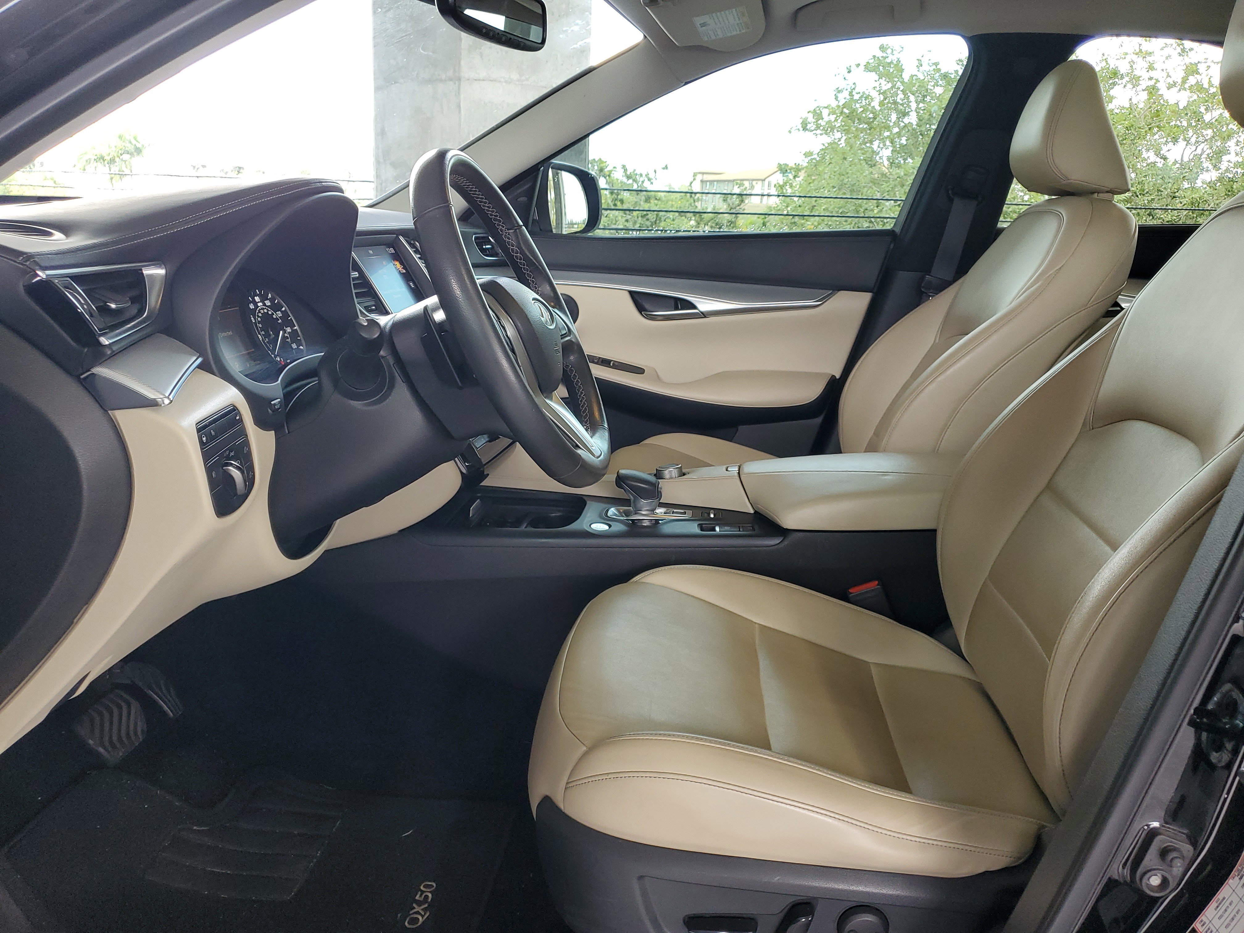 Used 2021 INFINITI QX50 Luxe w/ Cargo Package AWD/4WD image 18