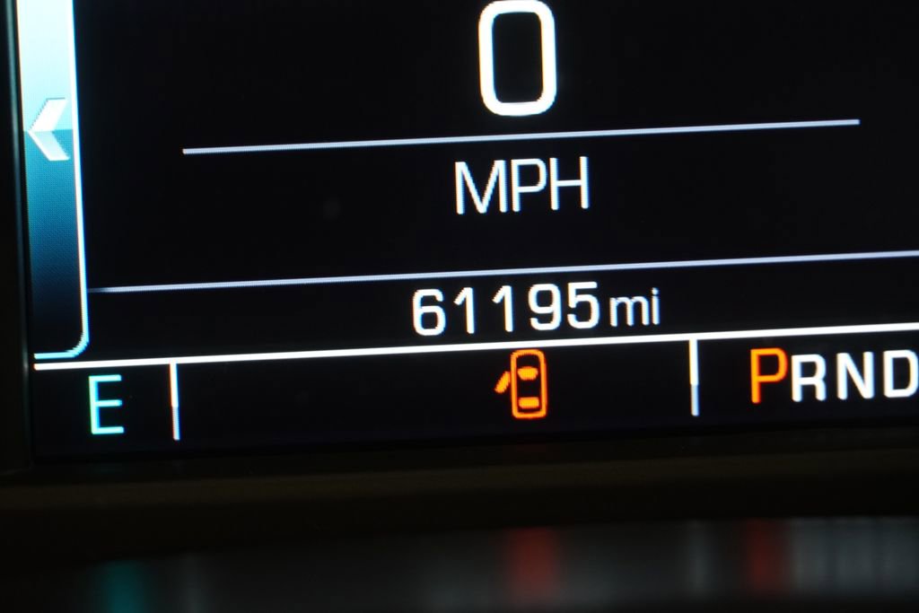 Used 2018 Chevrolet Silverado 1500 LT w/ All Star Edition AWD/4WD image 7