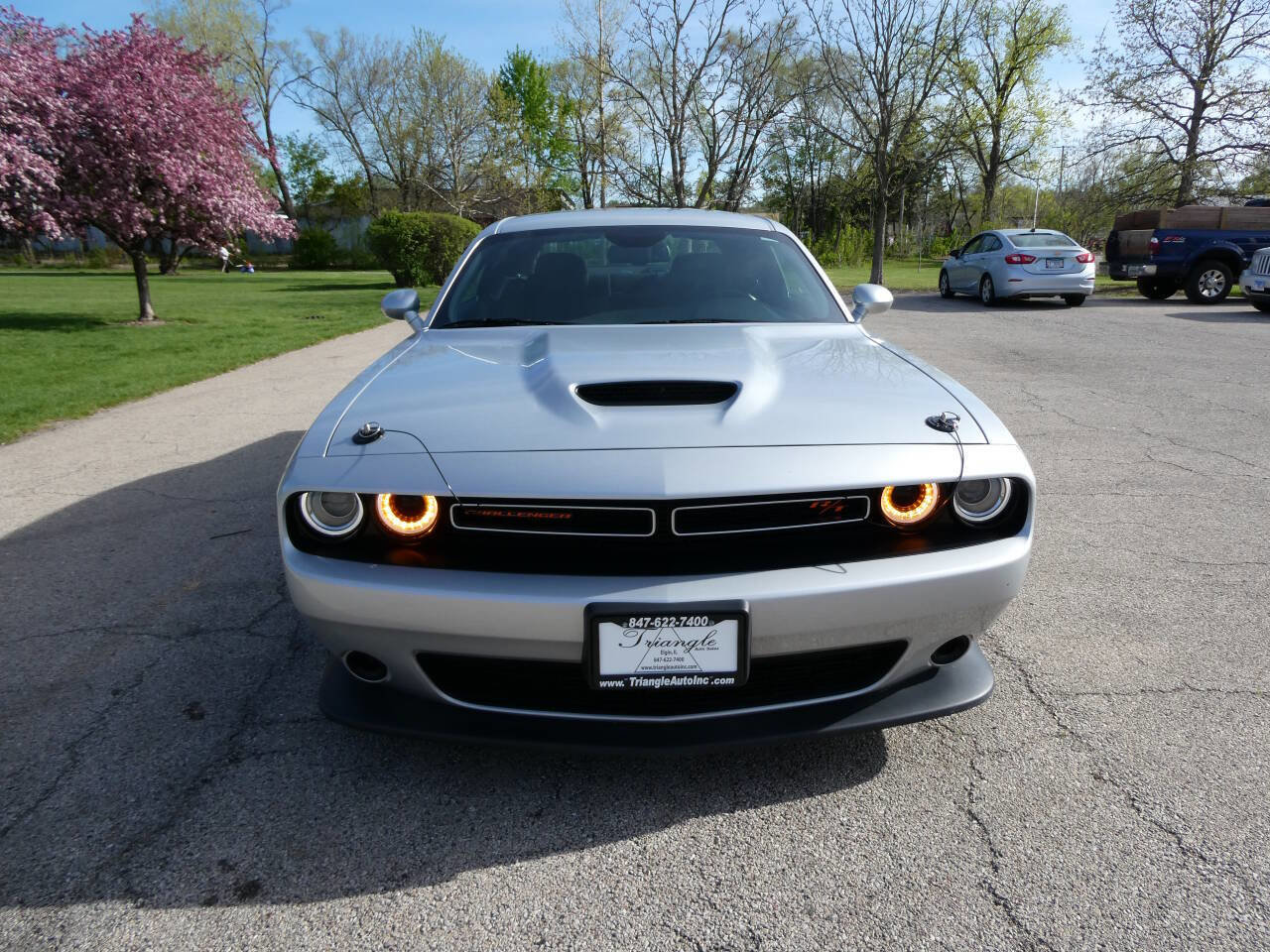 Used 2023 Dodge Challenger R/T RWD image 2