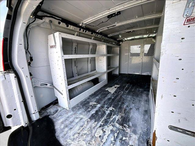 Used 2020 GMC Savana 2500 Extended w/ Driver Convenience Package RWD image 26