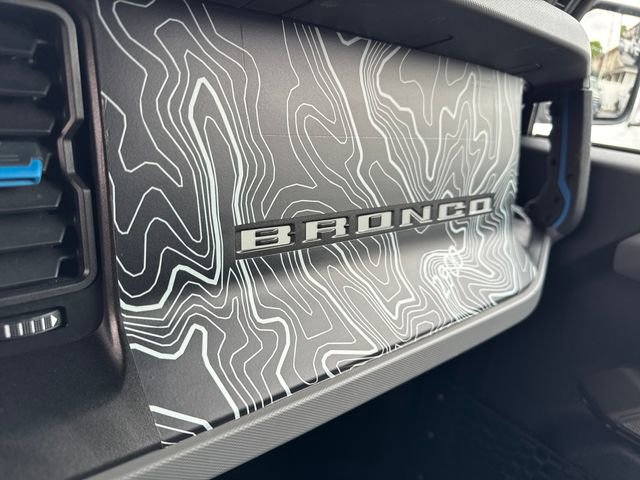 Used 2022 Ford Bronco Black Diamond AWD/4WD image 32