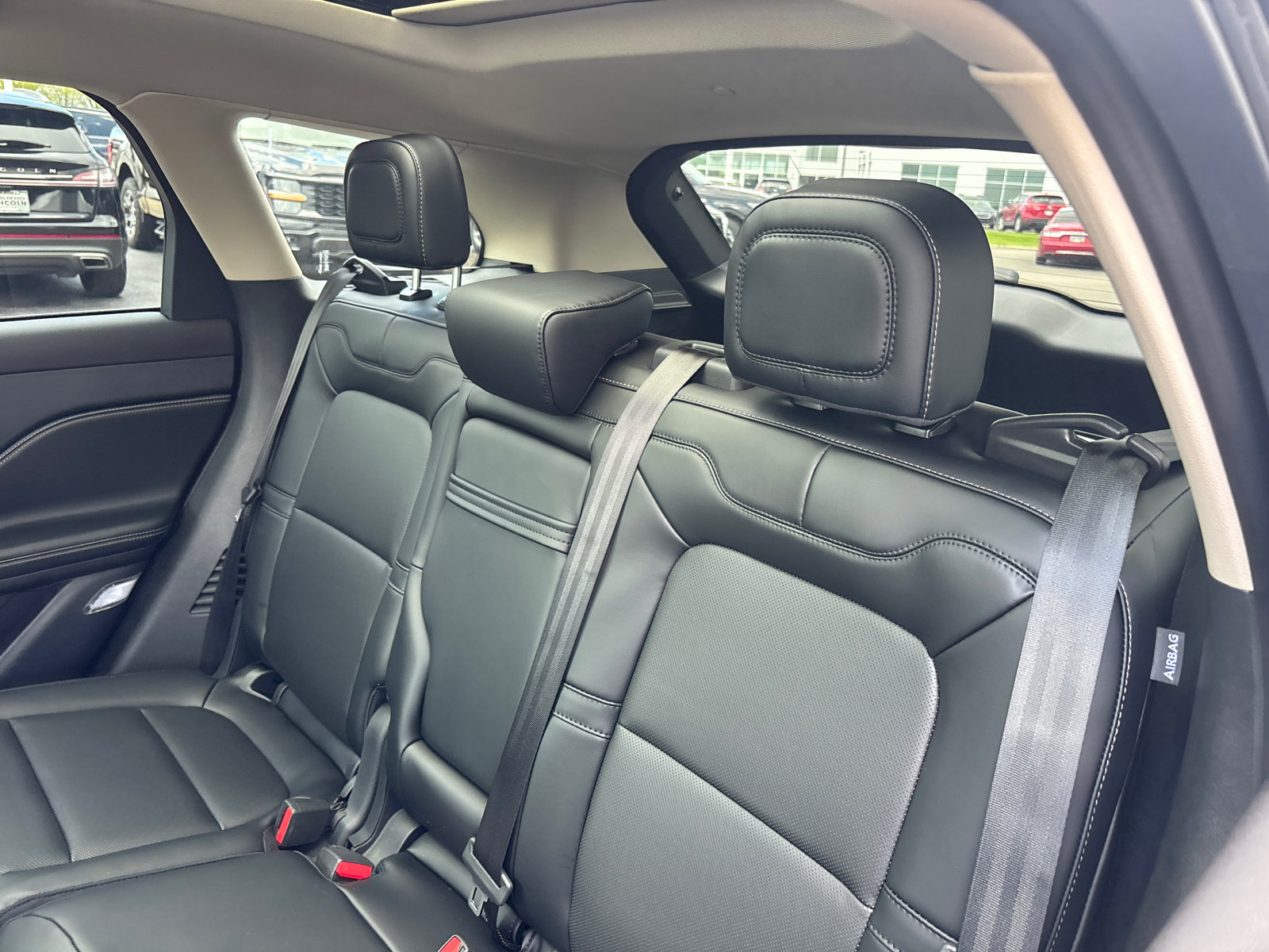 New 2026 Lincoln Corsair Premiere AWD/4WD image 27