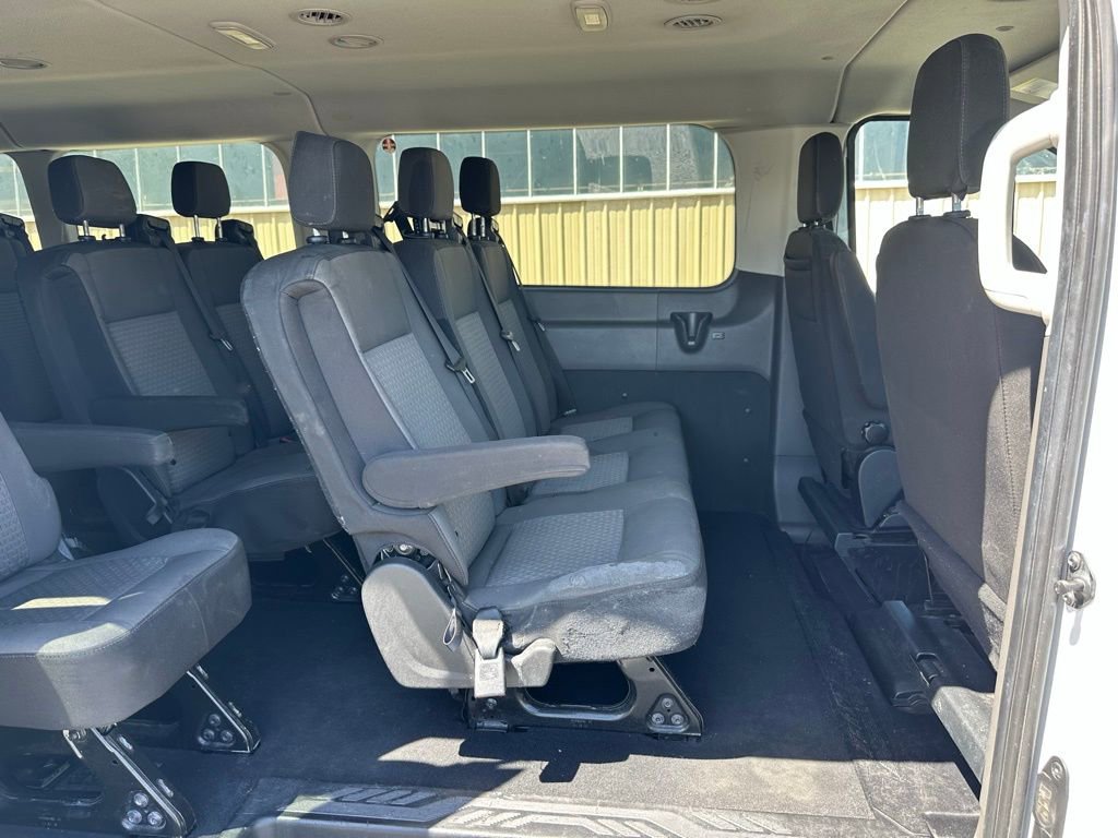 Used 2023 Ford Transit 350 XLT RWD image 17