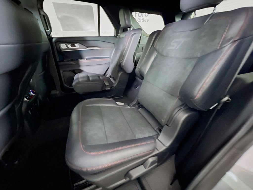 New 2026 Ford Explorer ST w/ Sun And Sound Package image 29