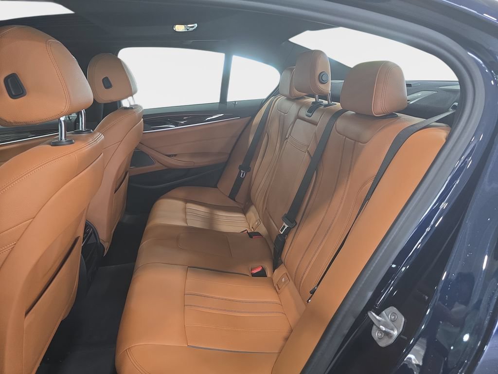 Used 2018 BMW 540i w/ Premium Package RWD image 22