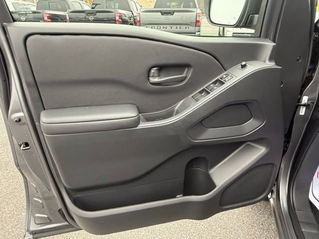New 2026 Nissan Frontier SV w/ SV Convenience Package image 11