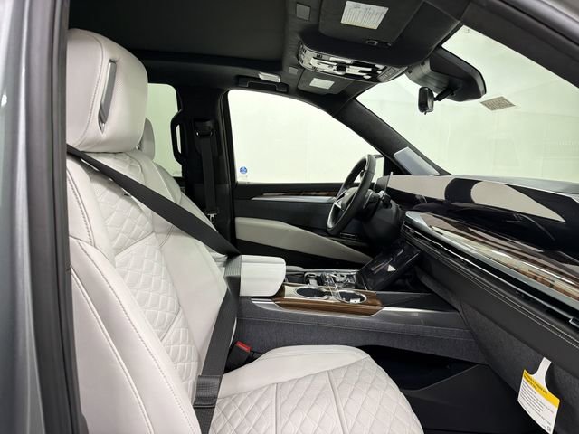New 2026 Cadillac Escalade Platinum Sport w/ LPO, ONYX Package image 25