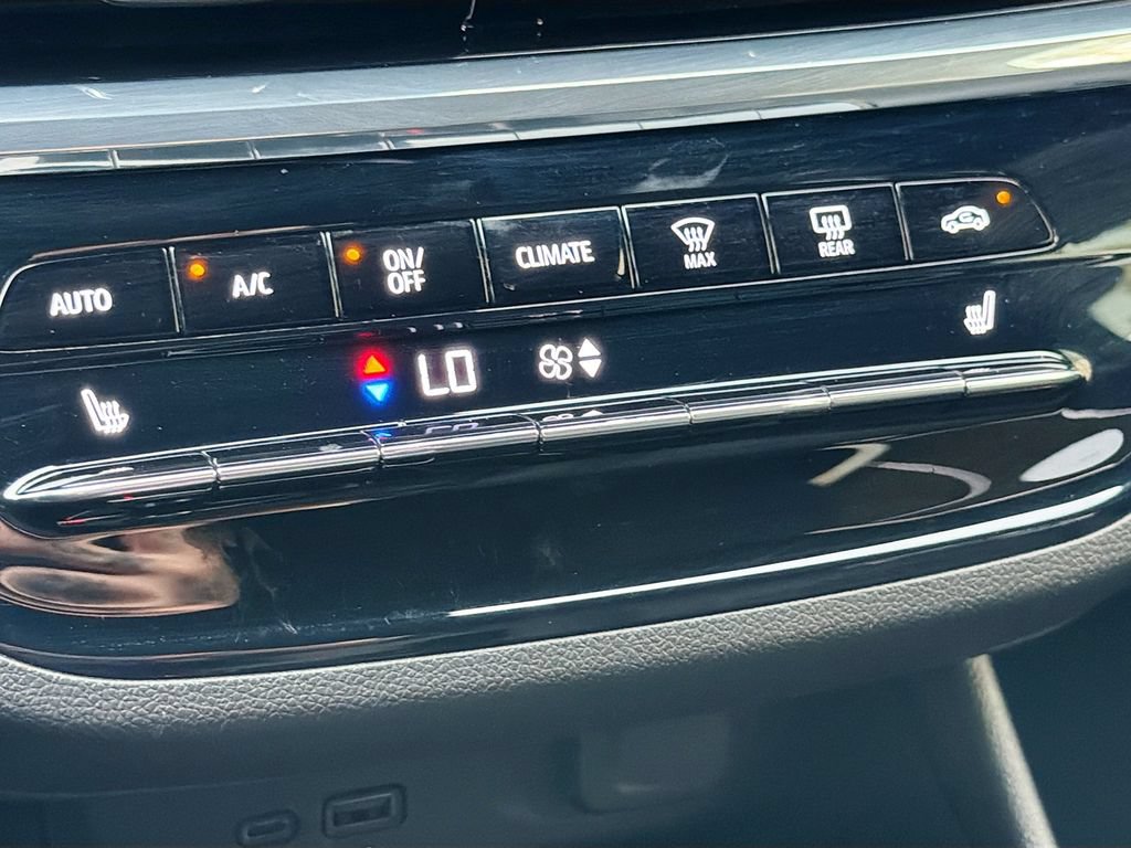 Used 2024 Buick Envista Avenir FWD image 19