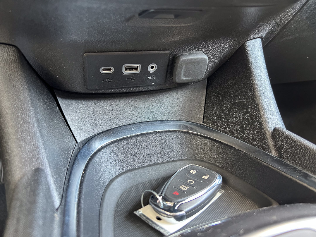 Used 2024 Chevrolet Malibu LT FWD image 19
