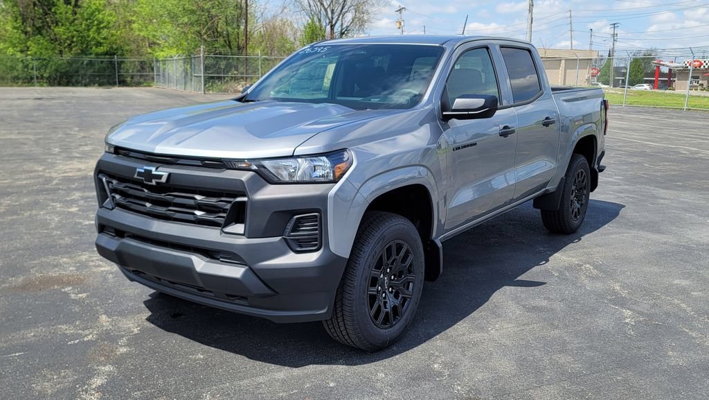 New 2026 Chevrolet Colorado W/T AWD/4WD image 3